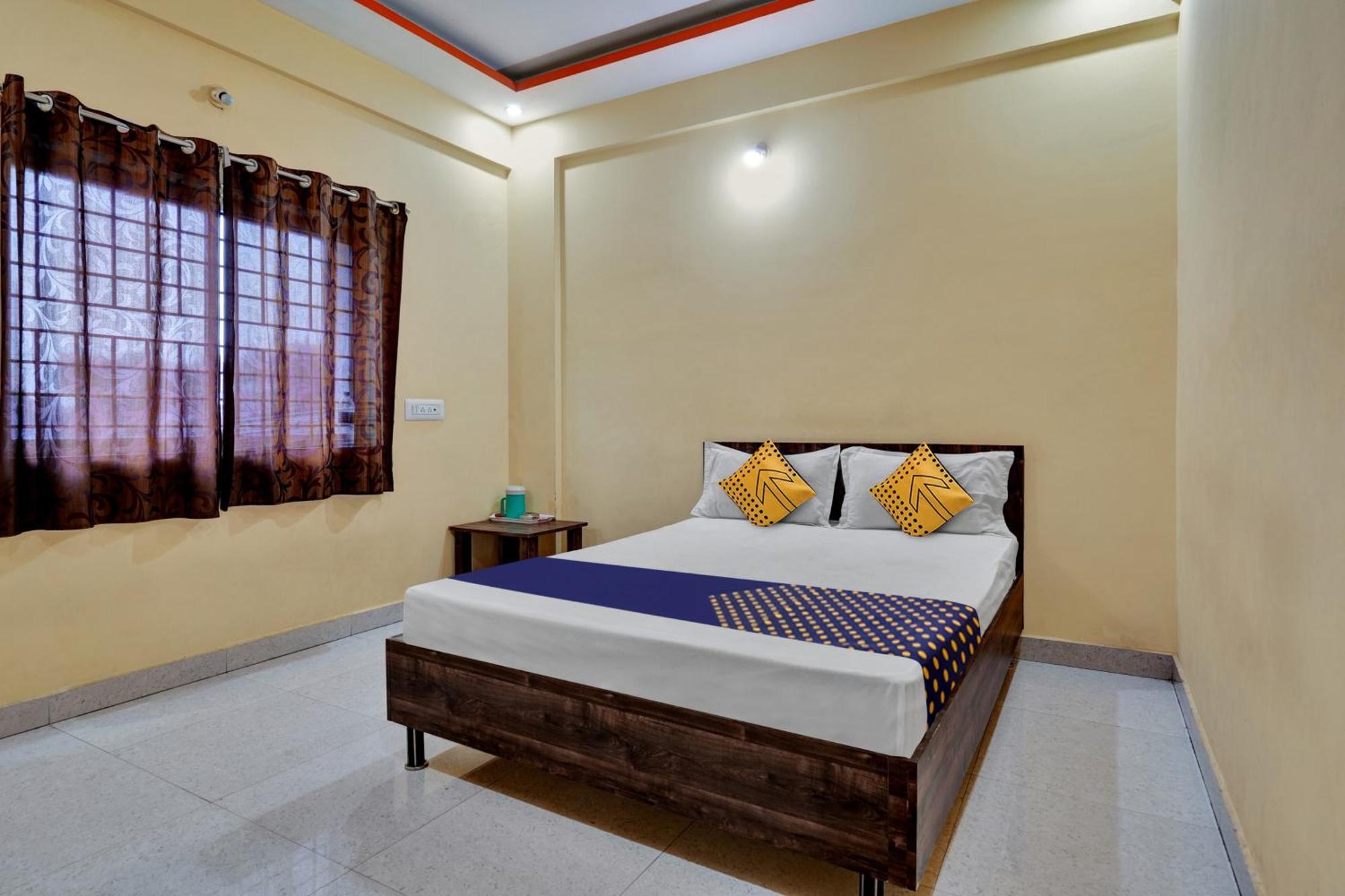 Spot On Anugraha Residency Hotel Kumbalgod Luaran gambar