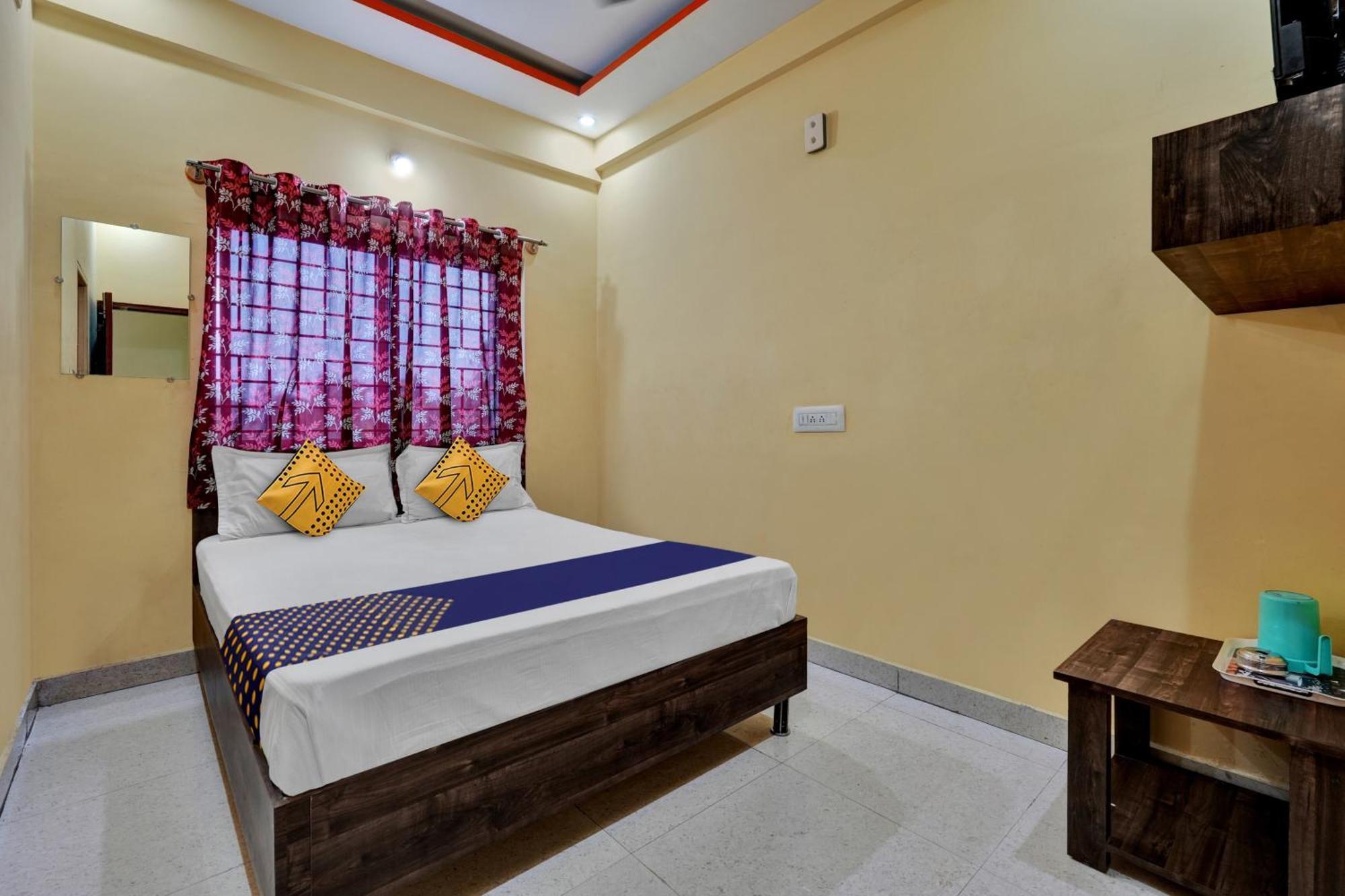 Spot On Anugraha Residency Hotel Kumbalgod Luaran gambar