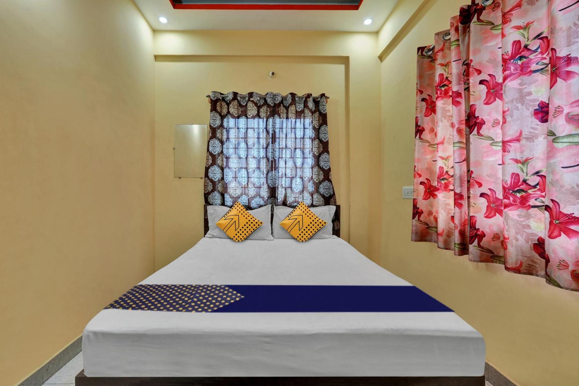Spot On Anugraha Residency Hotel Kumbalgod Luaran gambar