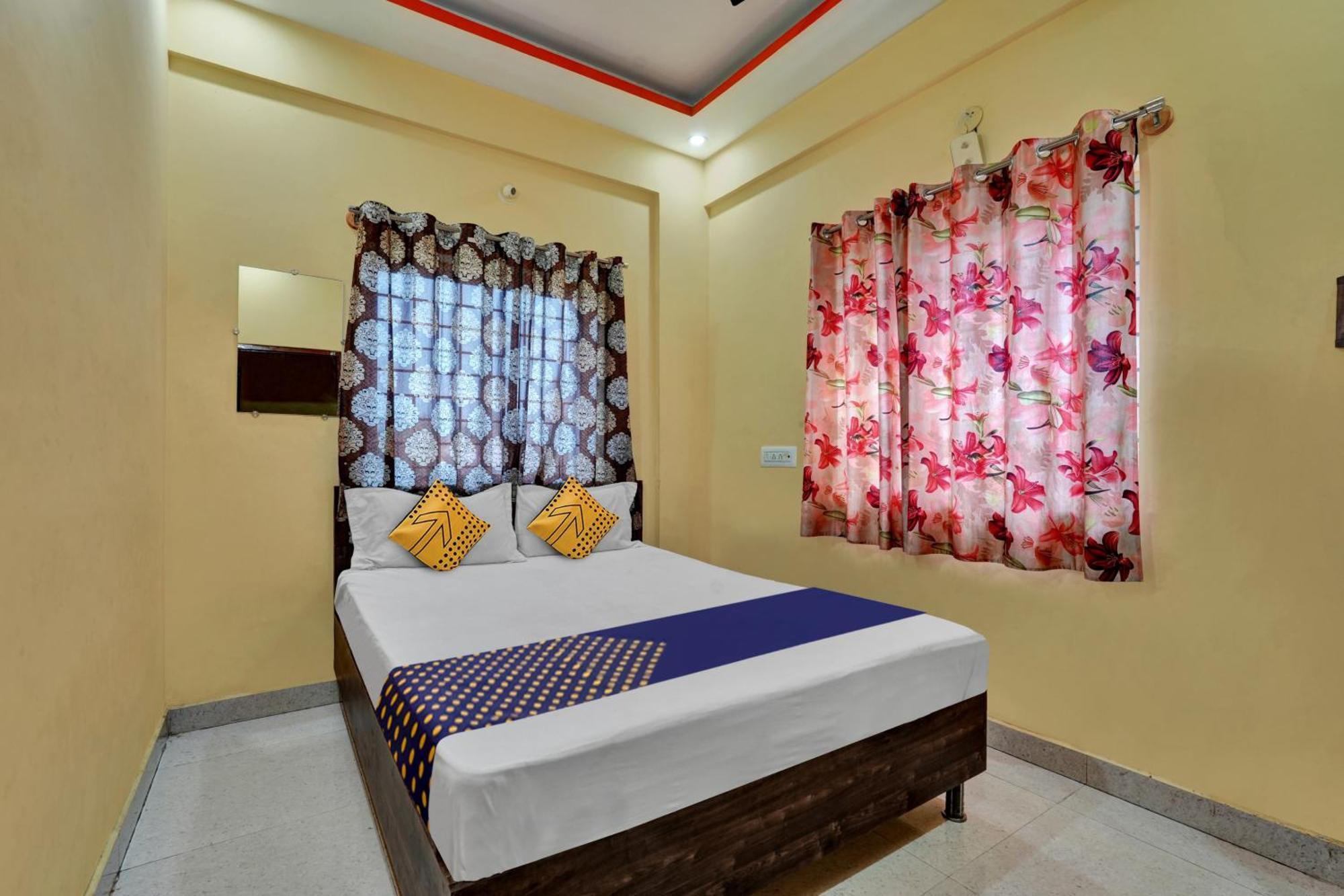 Spot On Anugraha Residency Hotel Kumbalgod Luaran gambar